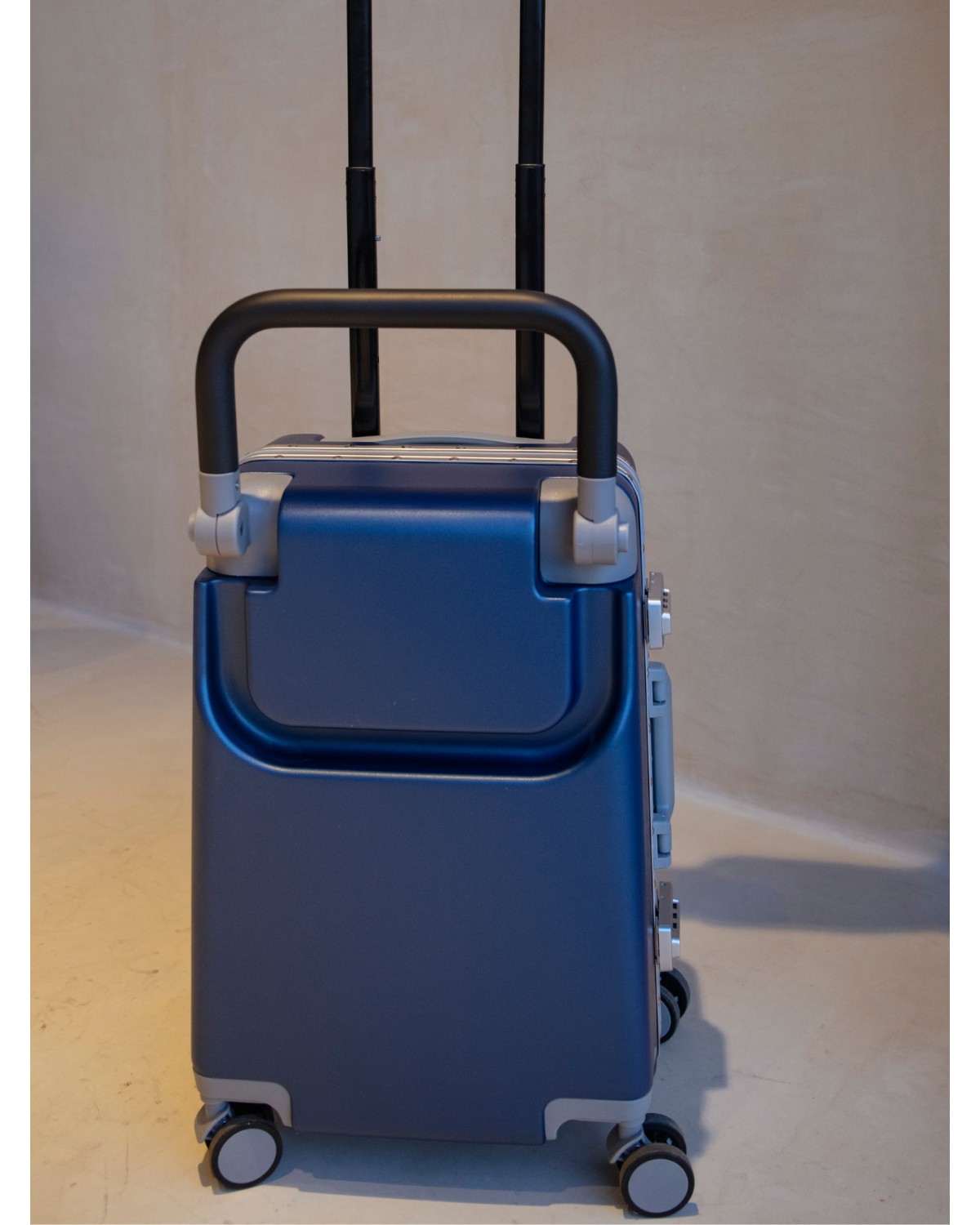 TRIPPIE MALETA CARRY ON CON ASIENTO PARA NIÑOS