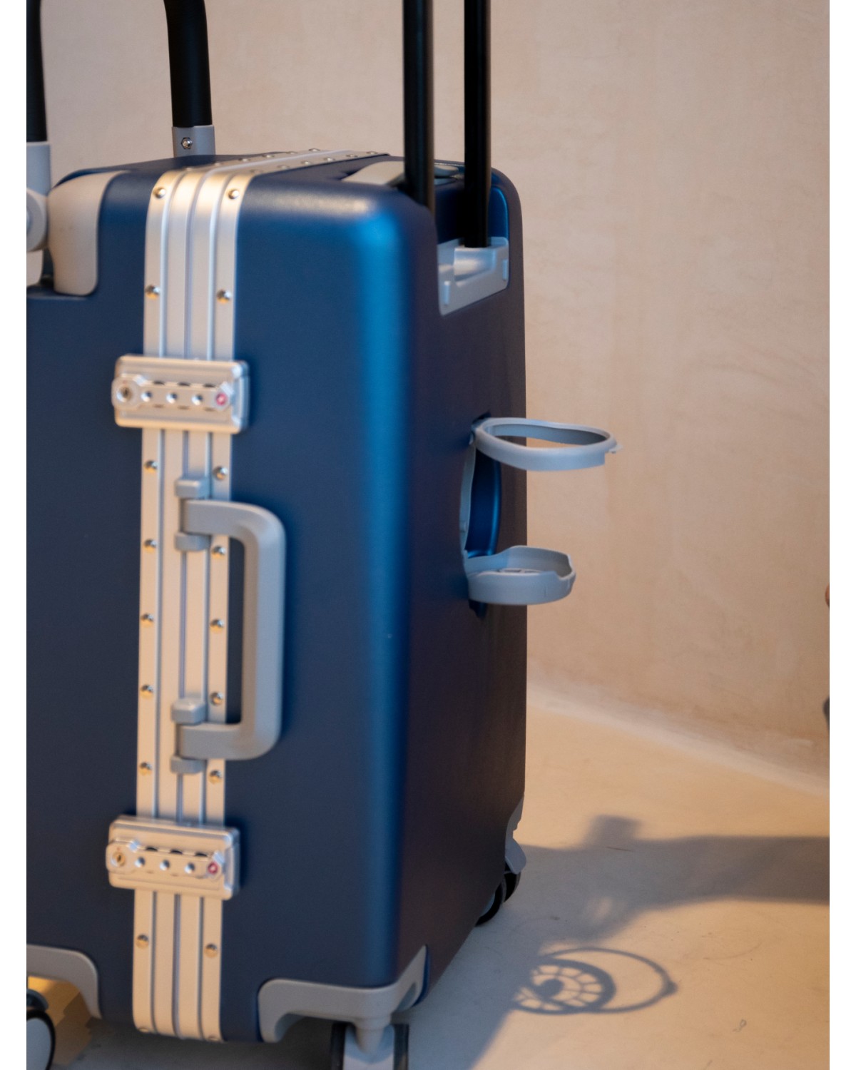 TRIPPIE MALETA CARRY ON CON ASIENTO PARA NIÑOS